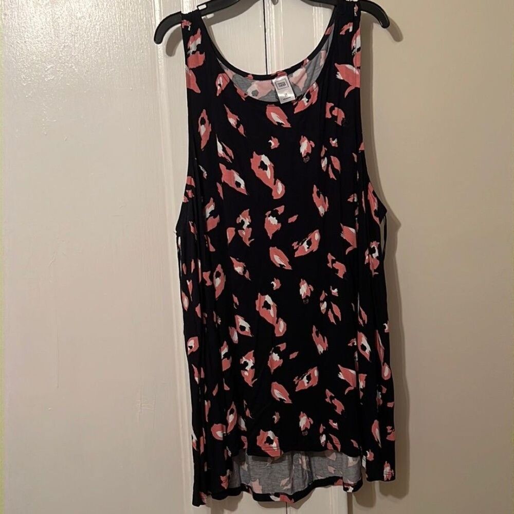 Black shirt with pink print size 18